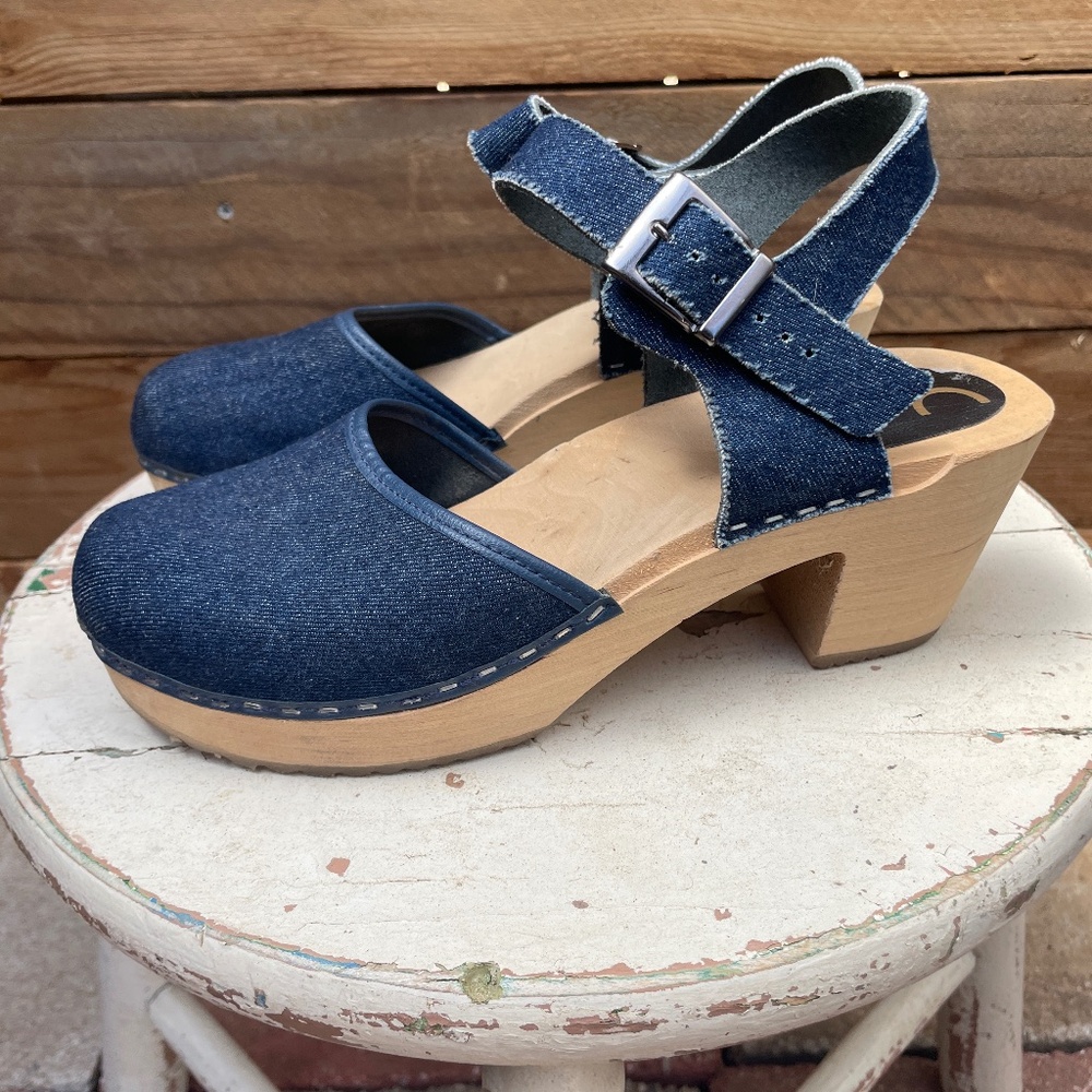 Clogs